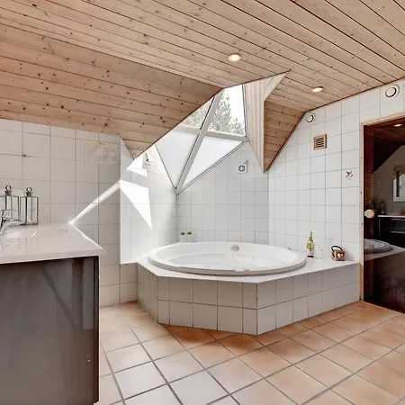 Skovvang Norre Nebel Iii *